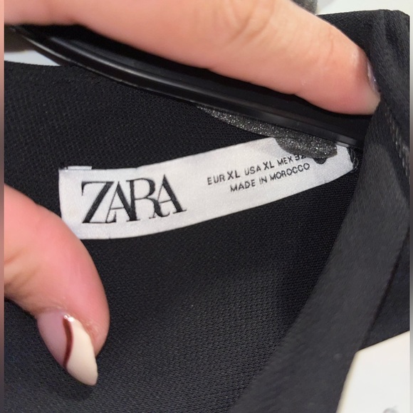 Zara Black Draped Mini Dress with Cut Out and Shoulder Pads XL Body Con Rouged - Picture 7 of 11